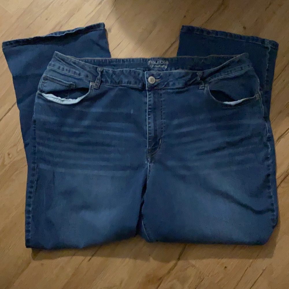Maurices High Rise Curvy size 24W short